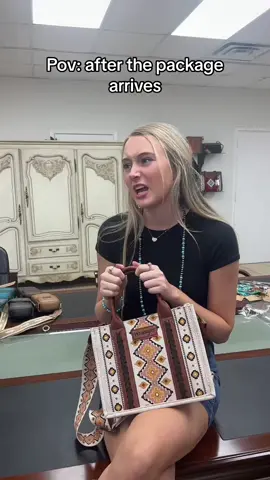 The package is arrving soon your Wrangler Tote #wranglertotebags #fypシ #westernfashion #CapCut #TikTokShop #wrangler #montanawest #funnyvideos 