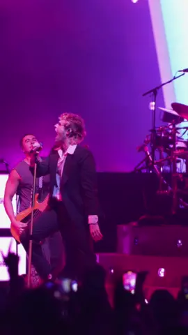 Loving y’all 😊❤️