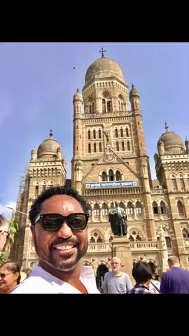 Mumbai, India #mumbai #india #indiatictok #travel #culture #people #life #explore #hgtv #blackhgtv #blogger #blackblogger #adventure #experience #blacktravel #harbour #discover #discoverychannel #traveltictok 