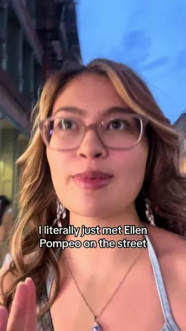 LIFE DOESN’T FEEL REAL. I also need to work on keeping my thoughts INSIDE my head instead of saying them out loud. I can’t but I saw the Queen herself 😭 @Ellen Pompeo 