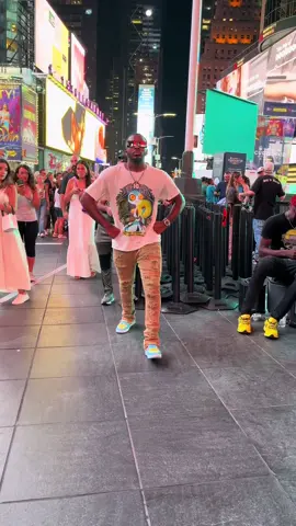 NFL SEASON JUST STARTED 🏈 COMMENT YOUR TEAM👇🏾 STEELERS NATION WYA💛🖤🤍 #viral #foryou #gsmooth #fypシ #trending #xyzabc #fyp #nfl #steelers 