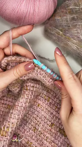 Another version of the tunisian crochet simple stitch with thinner yarn 💕 #tunisiancrochet #tunisiansimplestitch #thinyarn #sockyarn #mccdesignz 