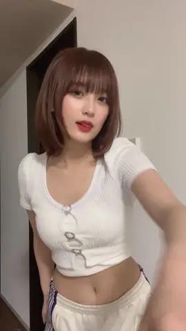この日びようしつ終わりだからビジュ良いいい
