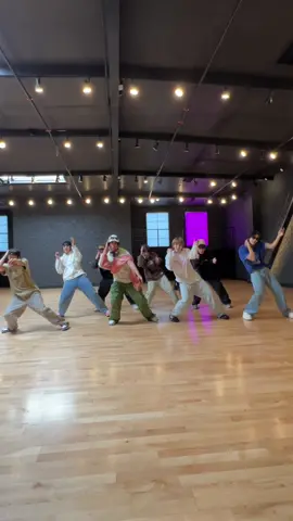 Im obsessed with this song now 😍 @RIIZE 