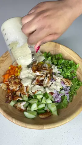 Healthy salad! You can also meal prep this for the week. 🌿 #foryou #healthyfood #healthyrecipes 