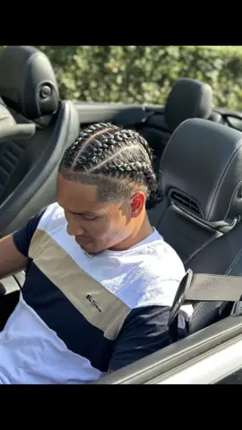 4 stitched cornrows✨ #cornrows #stitchbraids #menbraids #curlyhair #lovemyjob #freshbyvie #rotterdam #thenetherlands 