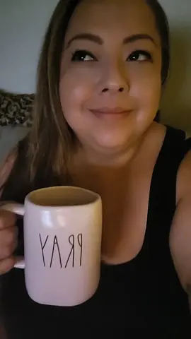 🤪 PSA for my future husband, wherever you are 😁 #justforfun #lipsync #wifeymaterial #latinasbelike #latinatiktok 