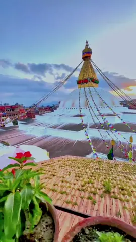 📍Boudhanath #buddha #boudhanath_stupa #boudhakathmandunepal💗 #buddhism #buddist_temple #buddhamantra #mantra #northerntrekkingteam 