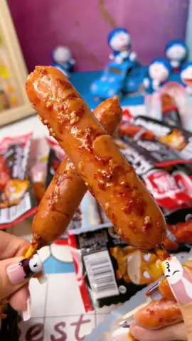 xúc xích xiên que tê cay thơm ngon mlem mlem #doanvattrungquoc #xuhuong #xucxich 