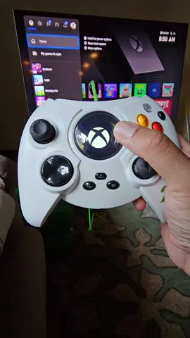 the Hyperkin Xbox Duke controller for Xbox One and PC.  #hyperkin #dukecontroller #Xbox #xboxone 