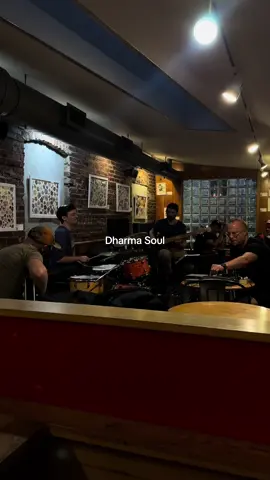 Caught some live music last night by a New Jersey based band named Dharmasoul. If you love you some r&b/ funk/ soul, they are a group to check out! #livemusic #soul #funk #music #fyp