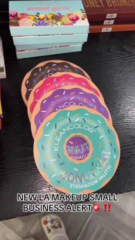 only some of our beautiful palettes! message me if intrested in anything or leave your questions in the comments ‼️🤍          #makeup #SmallBusiness #labuisness #foryou #parti #makeupbuisness 