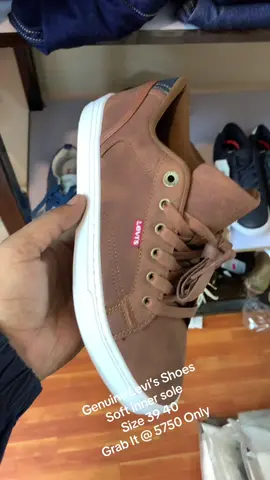#levissneakers #genuine #softinnersoke #sole #comfort #brandedinnepal #brandedinlegacy #brandedinbanepa #legacywears #banepa 