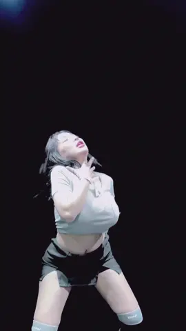 🤍🤍🤍🤍🤍🤍🤍🤍🤍 Berapa love di atas #cupicupita #cupicupita #dance #fyp 