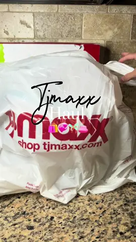 Tjmaxx haul + prices! 🛍️🧚🏼‍♀️ Maddie is invited to her first kids party so we had to go find a gift ahhh 💞 #tjmaxx #tjmaxxfinds #tjmaxxhaul #shopping #shopwithme #tjmaxxshopping #tjmaxxtoys #marshalls #minihaul #cocomelon #sahm #sahmof1 #giftideas #giftgiving 