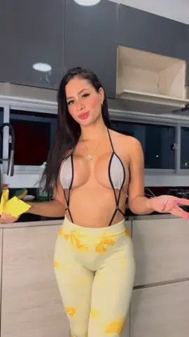 Chicas sexys 💜 #chicaslindas #mujeresbonitas #mujereshermosas #sexy #sensual #cuerpazodemujer #chicas #mujeres #chicashermosas #chicasbonitas❤ #videoviral #fyp #foryou #parati #CapCut 
