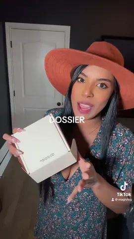 PERFUME RESEÑA | Woody Chestnut by dossier $27 este perfume es alabado por ser un perfume ideal para otoño/ invierno por sus notas amaderadas y ser la replica exacta del perfume Inspired by Maison Margiela's Replica By the Fireplace que cuesta $135.  #dossier #dossierperfumes #woodychestnut #maisonmargiela #perfume #perfumereview #magivlog 