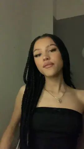 <3