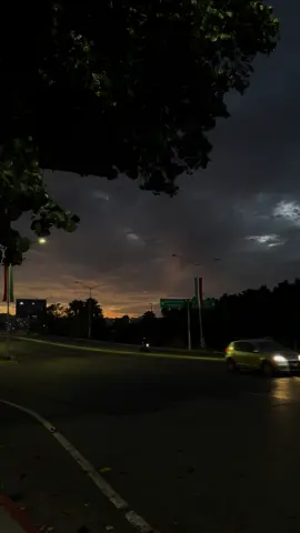 Solo otra vez, naturalmente. #fyp #tijuana #sunrise #parati #amanecer #tranquilidad 