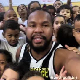 Aquela sinfonia pra alegrar nossas manhãs. Nosso vício diário de empoderar e educar com amor e respeito.  #letramentoracial  #protagonismonegro  #omeucabeloébembonitotour  #deixedebobagempretinho  #primeirainfancia  #racismonainfancia #músicapopularbrasileirainfantilantirracista   #mpbia