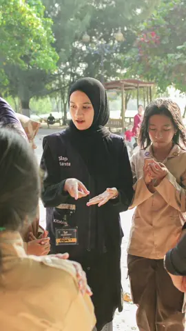 happy amay!! kali ketiga ikut volunteer. dann kali inii bareng sama @Kitabisa 🫶🏻 next, kemana lagi yaa!! #volunteer #kitabisa 