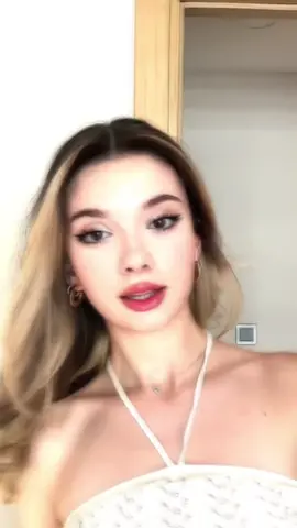 🤩