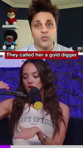 It’s kinda funny watching people get so mad over it 😅 (source vid is by @sofiafranklyn ) #podcast #dating #sofiafranklyn #golddigger 