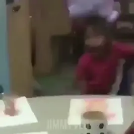 خوف #افشات #قفشات #رياكشن #رياكشنات #مضحك #كوميدي #مصري #خليجي #كوميديا #فيلم #افلام #سوشل_ميديا #سعودي #خوف #طفل 