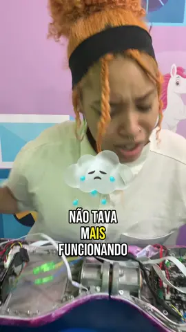 Chame agora uma de nossas enfermeiras  para resgatar o seu paciente ! (11)95817-5040 📱 . . . . . . #consertodebrinquedos #motorizados #hoverboard #criança 