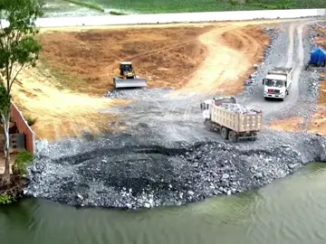lại sạt rùi nhanh lên nào anh em #mayxuc #excavator #xuhuong 