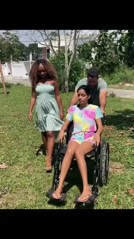 Woman leaves her daughter and her husband for $20.000, she just didn't expect that..