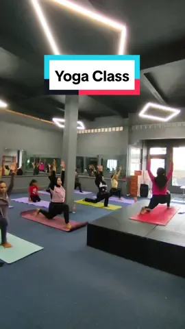 Heyho!  Admin spill cuplikan Yoga Class ya. Yang mau join bisa banget setiap Hari Rabu jam 4 sore. Saran Admin sih pastikan kalian follow ig kita @alldaystudio.id ya Disana banyak infonya! Jangan lupa juga minta join grup WA Allday Studio, biar gak ketinggalan info dan jadwal kelas. See you guys🫰 #yogaclass #soreang #soreangyogaclass #kabbandung #yogabuirina #yoga #indonesia #fyp 