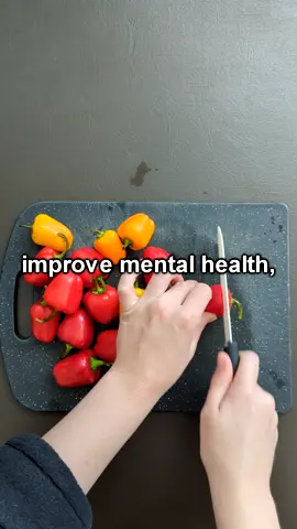 I just know that food in general improves my mental health! 🌶️🧡 #Foodie #healthy #healthysnack #snack #MentalHealth 