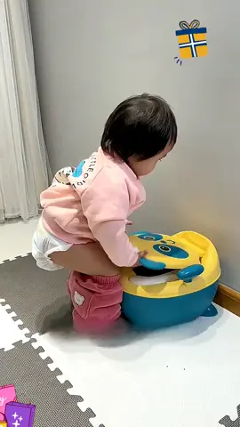 #babytoilet #toiletforbaby #toilettrainer #babypottytrainer #ttsallstarprogram #foryoupage 
