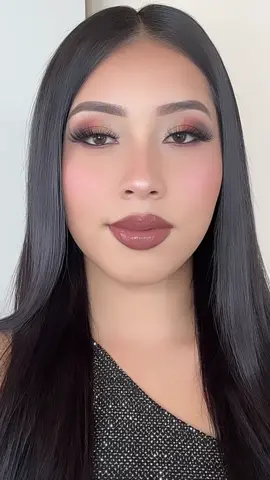 Trying the Viral eyeshadow hack! 🤍🧡🤎🖤🍁🍂 #eyeshadowhacks #eyeshadow #makeuptutorial #beautyhacks #maquillajefacil #easymakeup  