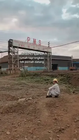 jadi Qt bisa nilai cwek klw di ajak ke rmh nolak trus😌#kulipabrikhitz #helemkuning #fypシ #fyp #fypシ゚viral #kendarisulawesitenggara #morosi_helmkuning 