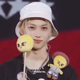 [15.09.2000] #LEEFELIX best wishes to you who are my sunshine, i love you so much and you always smile because you are beautiful when you do.  #leefelix#straykids#kpop#viral#fyp#felixday  