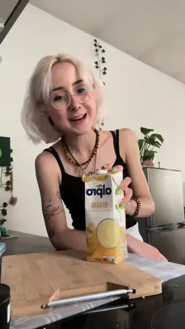 Crash test LE ALPRO BANANE omfg 🍌 les lait végétal 2023 en sueur | ig: bananagnes 🧚🏻#crashtest #laitvegetal 