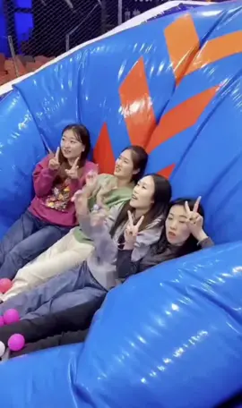 Trampoline park/Ocean balls