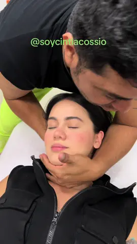 Medellín 💚  #elamdavila #quiromasajista #medellin #colombia🇨🇴 #cintiacossio 