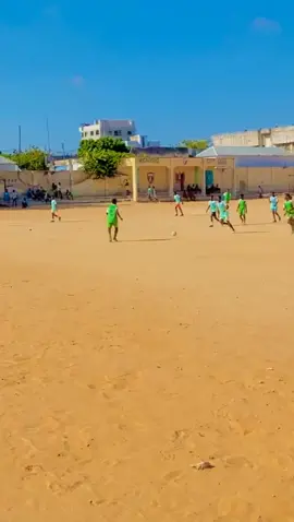 bosha best goal ⚽️🏟 #foryoupage #followformorevideo #fypシ #dhalinta_maanta🇸🇴 #somaliatiktok #villageacademyu15 #football 