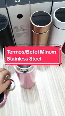 Termos/Botol Minum Stainless Steel dengan led indikator suhu. Spesifikasi : - Volume 500 ML - Tahan Bocor, Tahan Ledakan dan Tahan Panas - Anti Karat - Berstandar Food Grade - Waktu Penghangatan > 48 Jam Termos/Botol Minum ini dilengkapi layar LED untuk menampilkan suhu dengan built-in battery (tidak perlu di cas). #nyobainproduktiktokin #aesthetic #murahbanget #racuntiktok #tumblr 