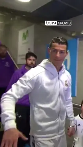 😂 Quand Cristiano et Benzema trollaient Lucas Vázquez ! #football #soccer #realmadrid #realmadridcf #benzema #ronaldo #vázquez  #cristianoronaldo #karimbenzema #lucasvazquez #laliga #joke #viral #troll