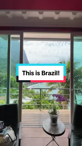 A long way from home 🥰 but still feeling at home. Staying at the gorgeous Suite By Dussol Hotel in Joa, Rio de Janeiro. Want a full review of the hotel? #ReniTheTraveler #Brazil #riodejaneiro #travelvlog #suitebydussol 