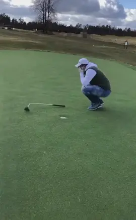 Well that was all for nothing😂 Follow for more #golf #golffail #broken #putter #niceshot #overreacting #laugh #fup 