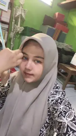 coba kalian klo di suruh milih, milih yg sebelah mna? #pnscantik #pnsmuda #pnsmudaindonesia #fypシ゚viral #tiktokpelitfyp #foryoupage #asnviral 