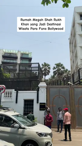 Bahkan Ada Yang Nangis2 Disini Meski Ga Ketemu SRK🫣🙄 #bollywood #shahrukhkhan #mannat 
