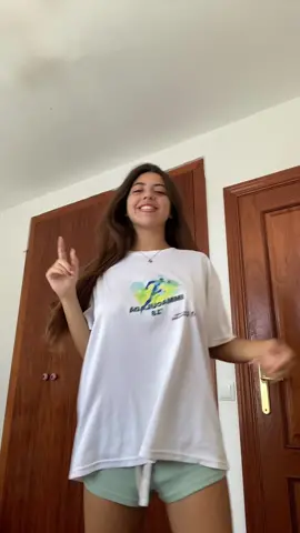 no se que es esto pero me he animado de repente ole ole ole lo caracole 