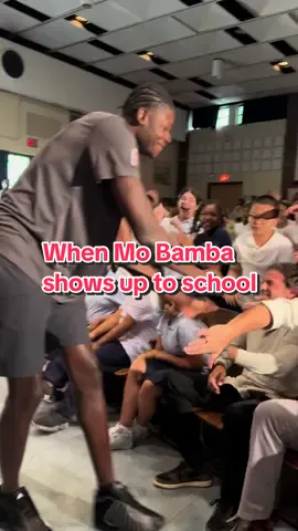 the tallest kid in school. 👀 #mobamba #sixers #NBA #backtoschool 