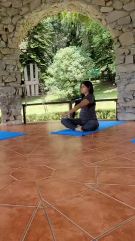 ¡Al aire libre y en armonía con la naturaleza! 💚 Te invitamos a unirte a nuestras clases de Yoga 🧘‍♀️ 🗓️  Este 17 de septiembre totalmente gratis. -Reserva  tu cupo. Instructora: @Maxi Yoga  .  #parati #foryou #foryoupage #selvanegra #selvanegranicaragua #selvanegraecolodge #hoteldemontaña #matagalpa #nicaragua #fiestaspatrias2023 #fiestaspatrias #mespatrio #yoga #yogaenselvanegra 